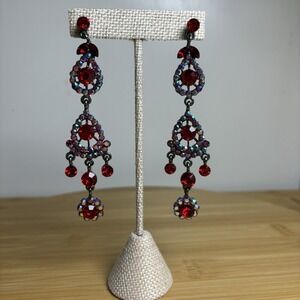 Signed SNK Vintage Red Rhinestone Crystal Dangle Drop Style Earrings Pierced